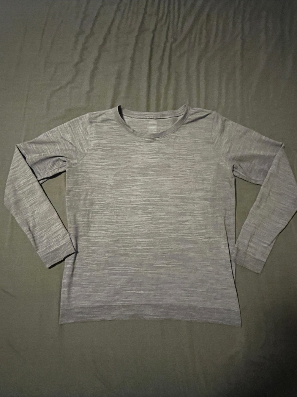 Lululemon Swiftly Tech Long Sleeve Shirt - Heathered Gray - Size 10